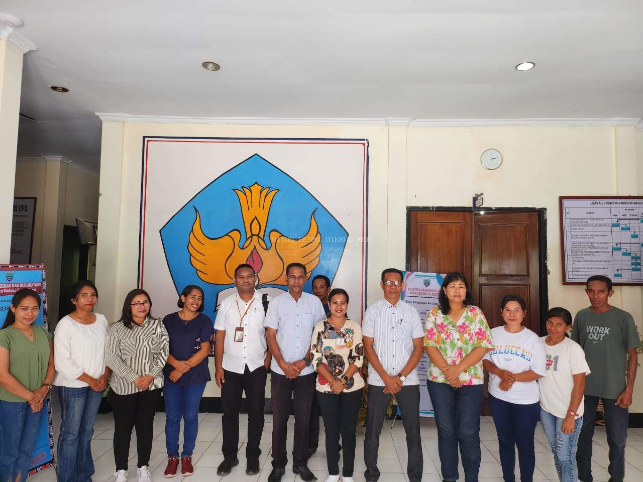 PENILAIAN KEPATUHAN PELAYANAN PUBLIK DINAS PENDIDIKAN DAN KEBUDAYAAN KABUPATEN MBD OLEH OMBUDSMAN RI